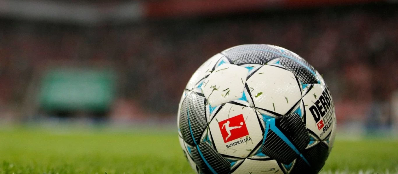 Bundesliga: Θα εξηγεί άμεσα τις αποφάσεις του VAR μέσω του Twitter
